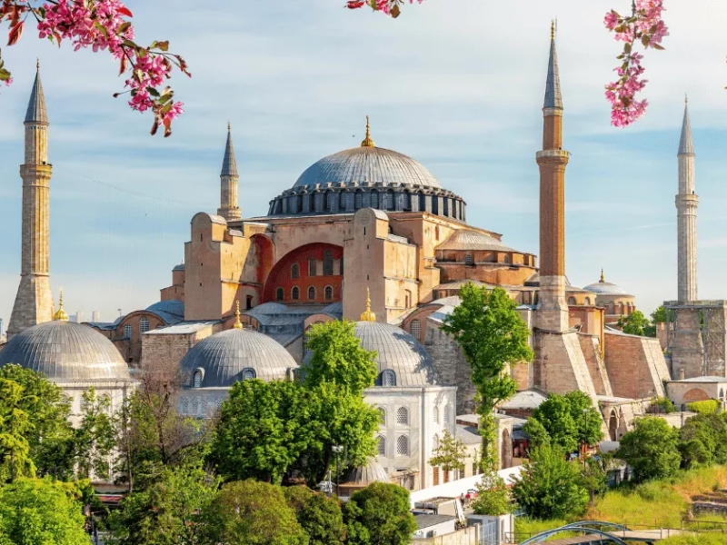 Thổ Nhĩ Kỳ Istanbul – Cappadocia – Konya – Pamukkale – Ephesus – Kusadasi – Troy – Canakkale